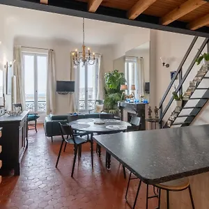 A 50m Et Face A La Mer, Proche Vieux Port -4 A 5 Pers - Classe 4 Etoiles - 80m2 Appartement